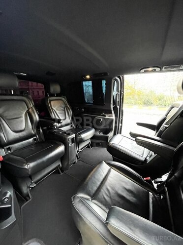 Mercedes V 220 2014, 239,000 km - 2.2 l - Bakı