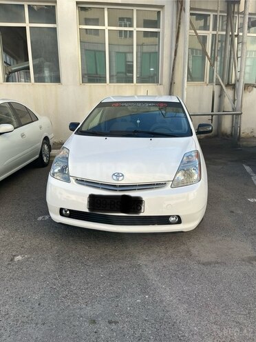 Toyota Prius-1