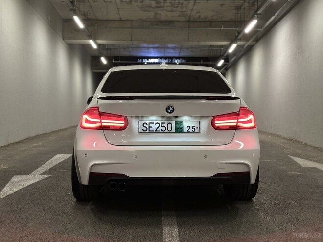 BMW 320 2016, 243,000 km - 2.0 л - Bakı