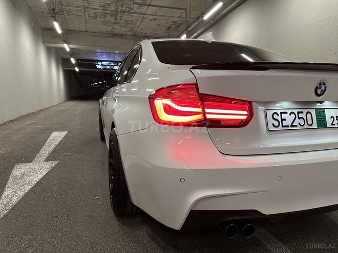 BMW 320 2016, 243,000 km - 2.0 л - Bakı