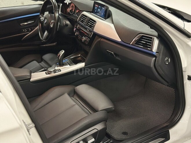BMW 320 2016, 243,000 km - 2.0 л - Bakı