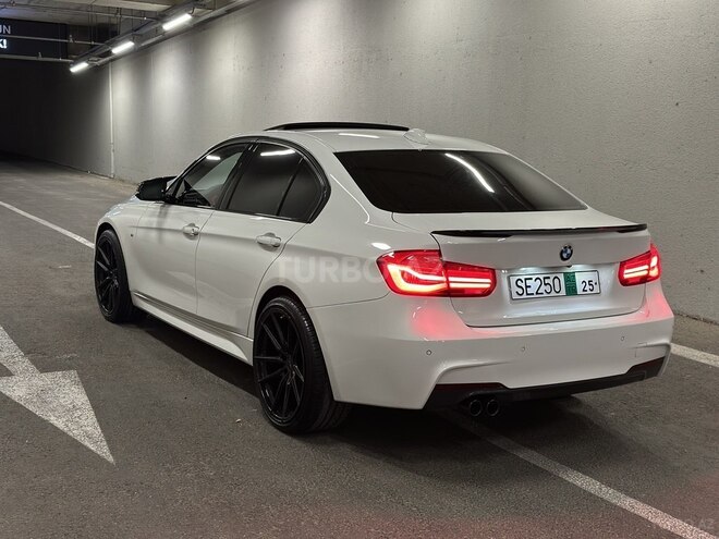 BMW 320 2016, 243,000 km - 2.0 л - Bakı