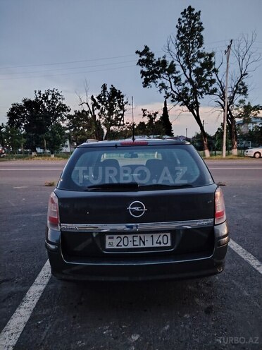 Opel Astra 2008, 382,537 km - 1.4 l - Zaqatala