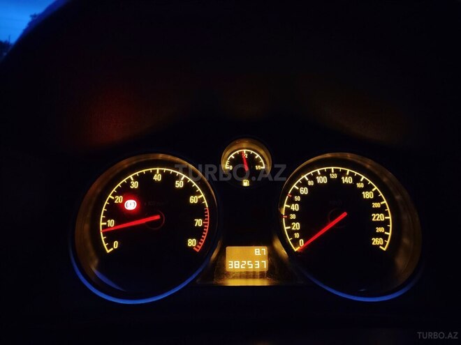 Opel Astra 2008, 382,537 km - 1.4 l - Zaqatala