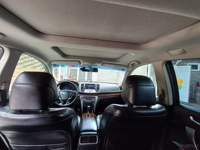 Nissan Teana 2010, 220,000 km - 2.5 l - Salyan