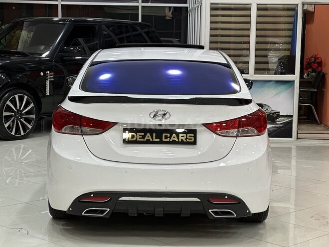 Hyundai Elantra 2013, 154,000 km - 1.8 l - Sumqayıt