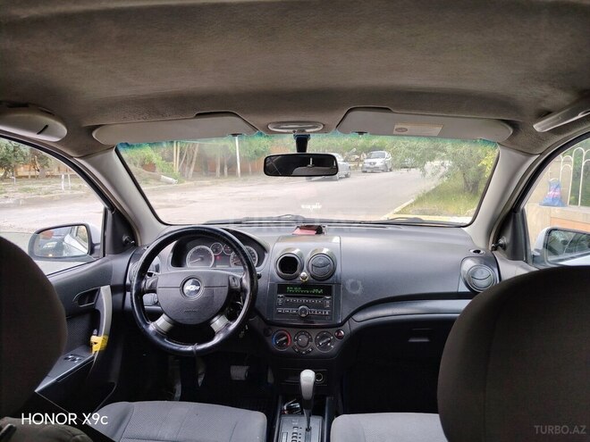 Chevrolet Aveo-3