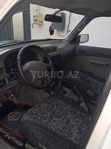 Nissan Patrol 2001, 245,000 km - 4.2 л - Bakı
