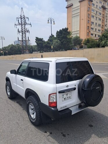 Nissan Patrol 2001, 245,000 km - 4.2 л - Bakı