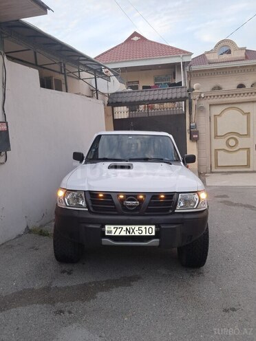 Nissan Patrol 2001, 245,000 km - 4.2 л - Bakı