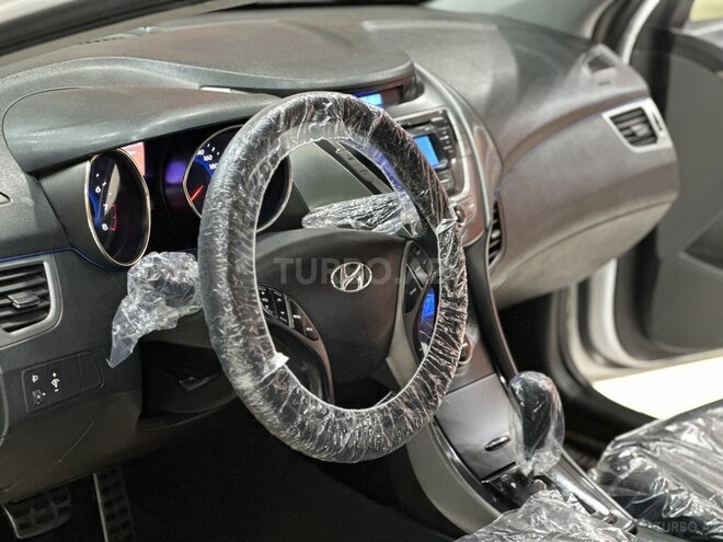 Hyundai Elantra 2013, 154,000 km - 1.8 l - Sumqayıt