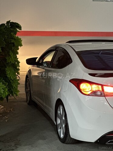 Hyundai Elantra 2013, 154,000 km - 1.8 l - Sumqayıt
