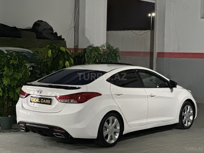 Hyundai Elantra 2013, 154,000 km - 1.8 l - Sumqayıt