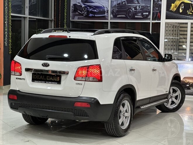Kia Sorento 2011, 204,000 km - 2.2 l - Sumqayıt