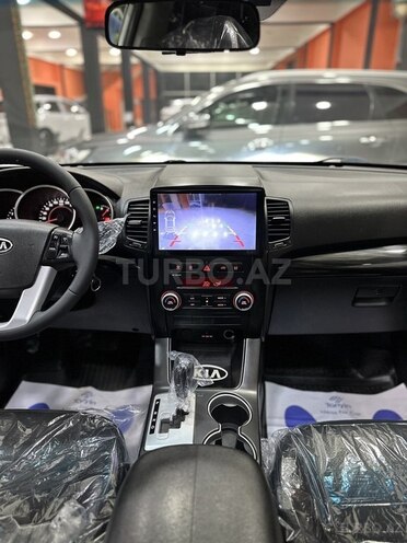 Kia Sorento 2011, 204,000 km - 2.2 l - Sumqayıt