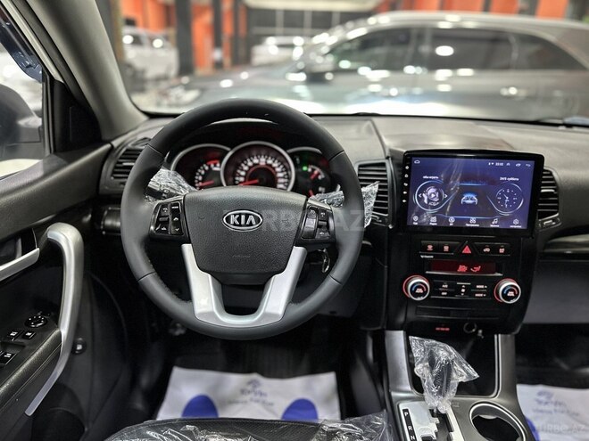 Kia Sorento 2011, 204,000 km - 2.2 l - Sumqayıt