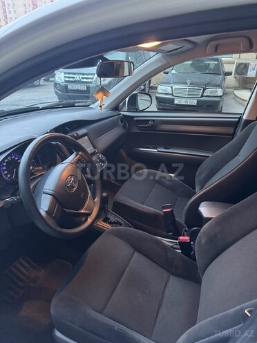 Toyota Corolla Axio 2018, 133,260 km - 1.5 л - Bakı