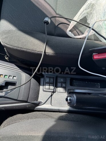 Toyota Corolla Axio 2018, 133,260 km - 1.5 л - Bakı