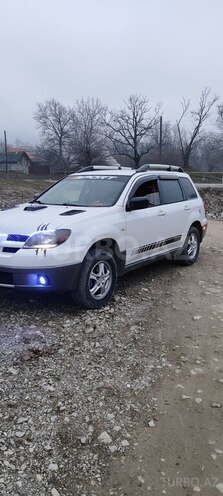 Mitsubishi Outlander 2004, 194,000 km - 2.4 l - Şəki