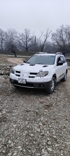 Mitsubishi Outlander 2004, 194,000 km - 2.4 l - Şəki