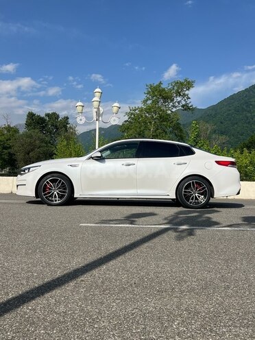 Kia K5-19