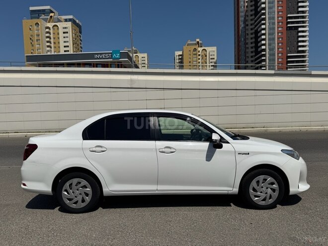 Toyota Corolla Axio 2018, 133,260 km - 1.5 л - Bakı