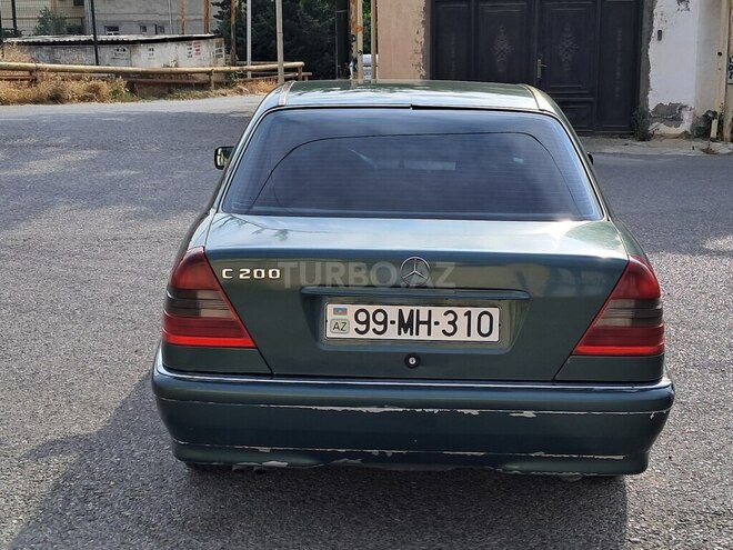Mercedes C 200-8