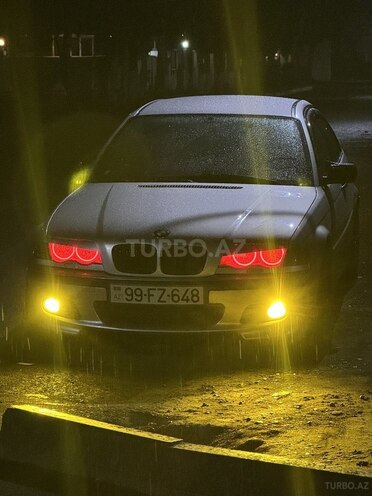 BMW 318 2000, 300 km - 1.9 l - Mingəçevir