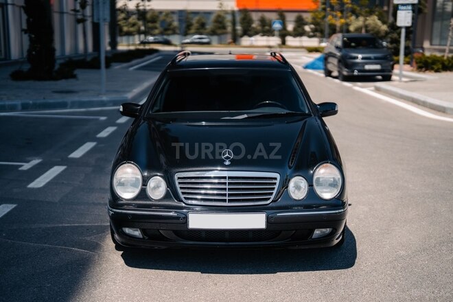 Mercedes E 240 2002, 170,000 km - 2.4 l - Bakı