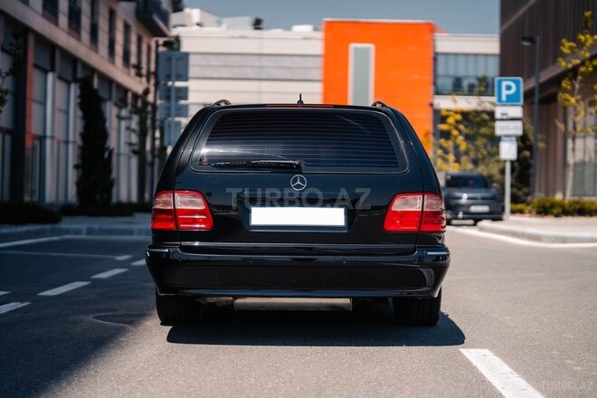Mercedes E 240 2002, 170,000 km - 2.4 l - Bakı