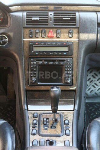 Mercedes E 270 1999, 347,240 km - 2.7 l - Bakı