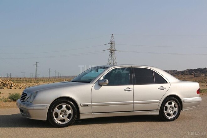 Mercedes E 270 1999, 347,240 km - 2.7 l - Bakı