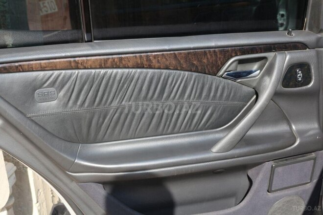 Mercedes E 270 1999, 347,240 km - 2.7 l - Bakı