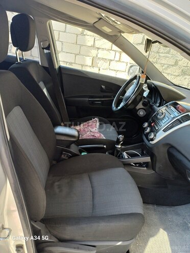 Kia Ceed 2010, 334,456 km - 1.6 л - Xaçmaz