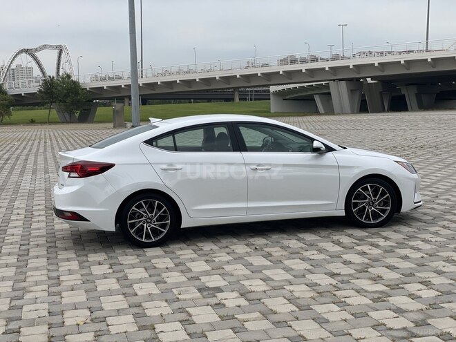 Hyundai Elantra 2019, 128,748 km - 2.0 л - Bakı
