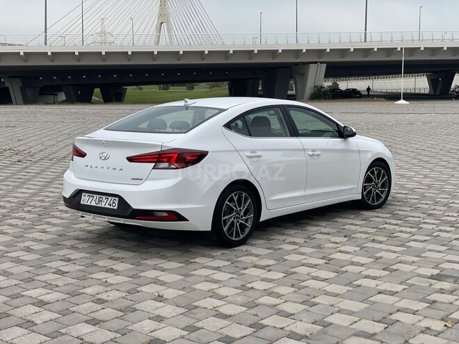 Hyundai Elantra 2019, 128,748 km - 2.0 л - Bakı