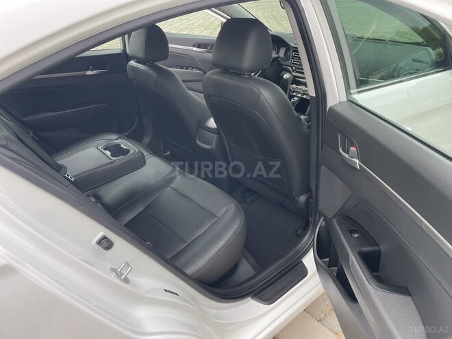 Hyundai Elantra 2019, 128,748 km - 2.0 л - Bakı