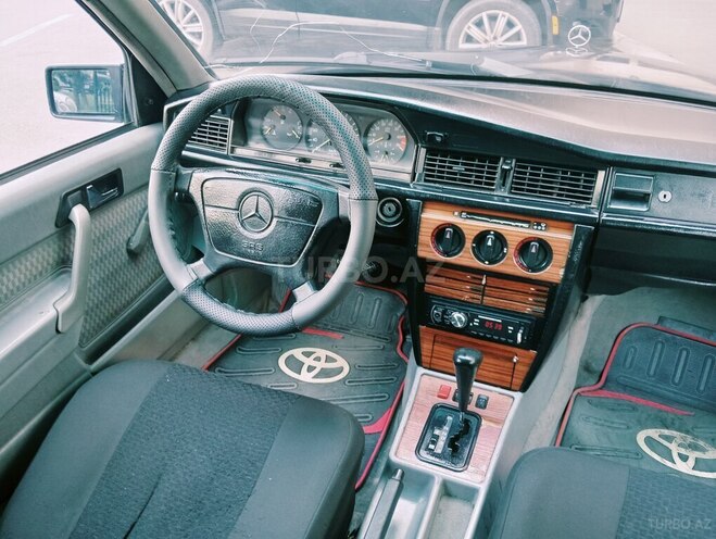 Mercedes 190 1992, 397,000 km - 2.0 л - Bakı