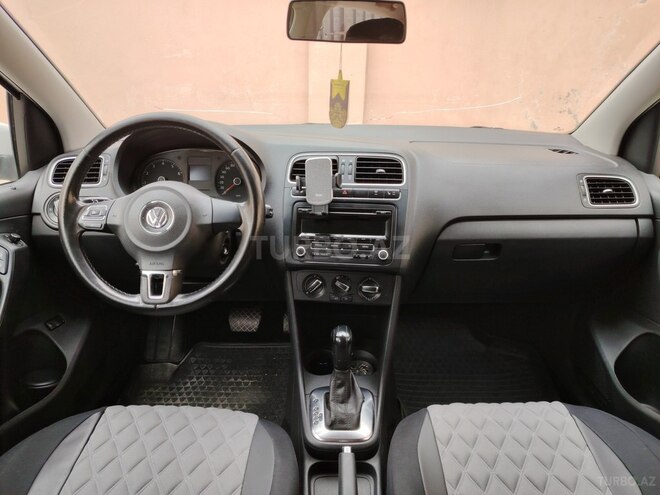 Volkswagen Polo 2012, 183,500 km - 1.6 л - Bakı