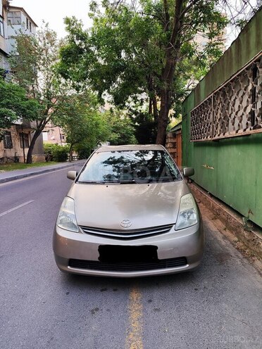 Toyota Prius-15