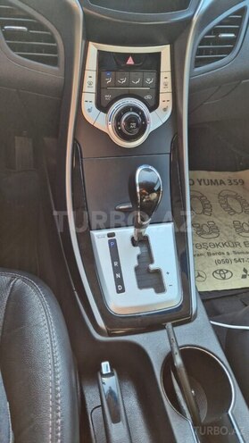 Hyundai Elantra 2011, 279,287 km - 1.8 l - Bakı