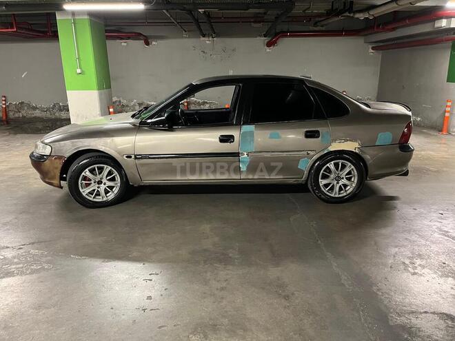 Opel Vectra 1996, 254,000 km - 1.6 l - Bakı