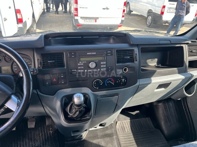 Ford Transit 2018, 173,000 km - 2.8 l - Bakı