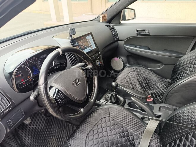 Hyundai i30 2009, 293,500 km - 1.6 l - Bakı