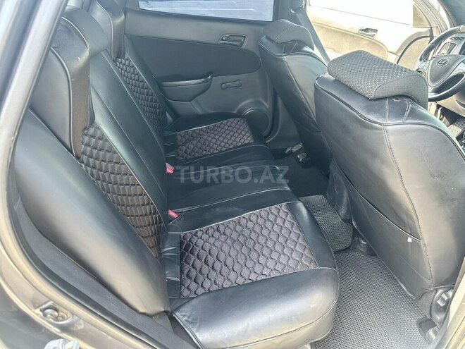 Hyundai i30 2009, 293,500 km - 1.6 l - Bakı