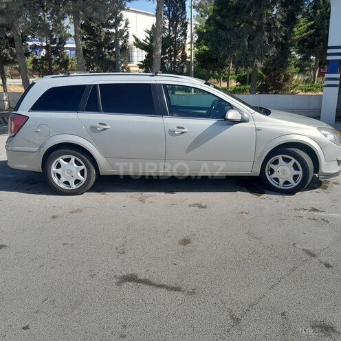 Opel Astra 2006, 400,000 km - 1.4 l - Bakı