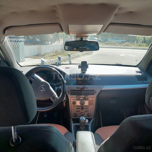 Opel Astra 2006, 400,000 km - 1.4 l - Bakı
