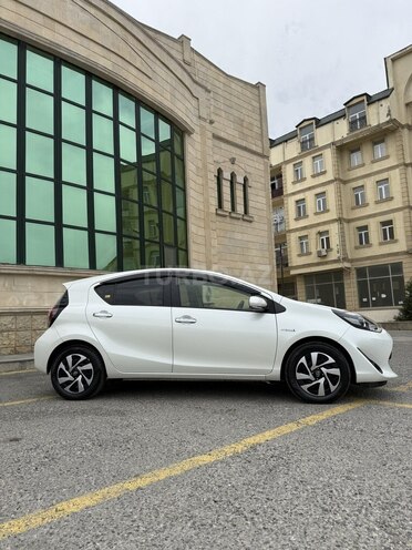Toyota Aqua 2020, 61,300 km - 1.5 л - Bakı