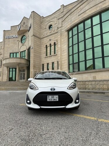 Toyota Aqua 2020, 61,300 km - 1.5 л - Bakı