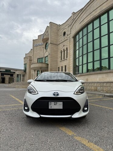 Toyota Aqua 2020, 61,300 km - 1.5 л - Bakı